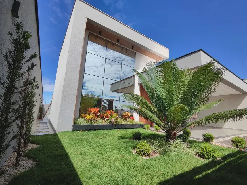 Foto 1 de Casa com 3 Quartos à venda, 215m² em Setor Marista, Goiânia