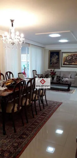 Foto 1 de Apartamento com 3 Quartos à venda, 111m² em Meireles, Fortaleza