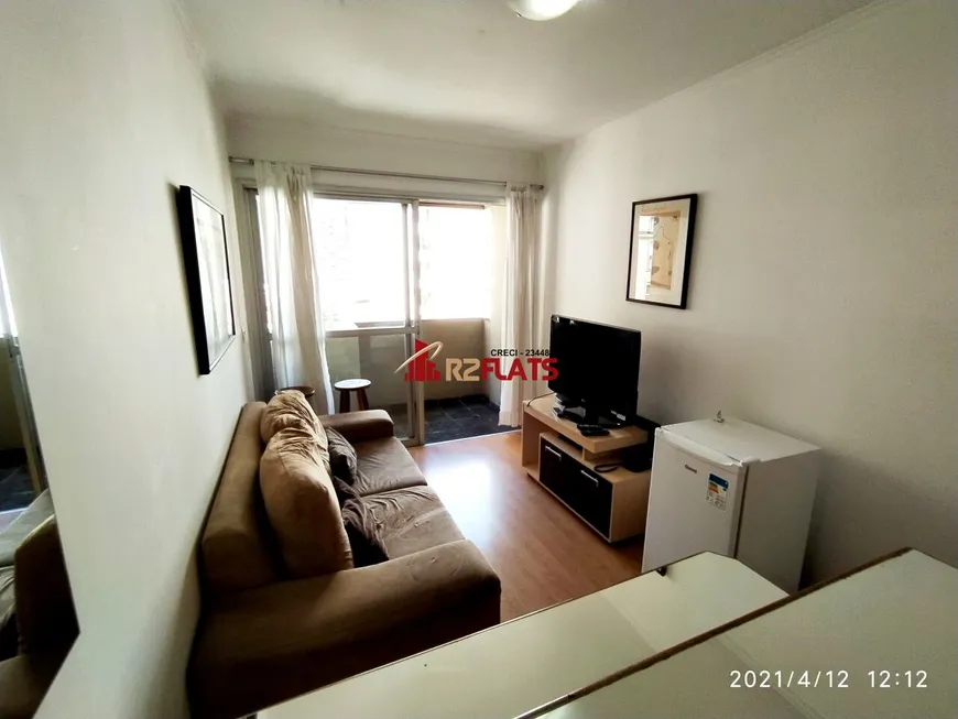 Foto 1 de Flat com 1 Quarto para alugar, 36m² em Moema, São Paulo