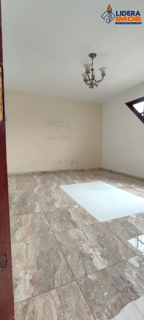 Foto 1 de Casa com 2 Quartos à venda, 220m² em Brasília, Feira de Santana