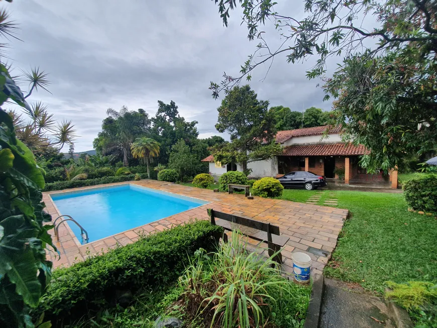 Foto 1 de Fazenda/Sítio com 3 Quartos à venda, 2700m² em Melo Viana, Esmeraldas