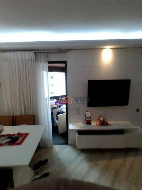 Foto 1 de Apartamento com 3 Quartos à venda, 73m² em Vila Mariana, São Paulo