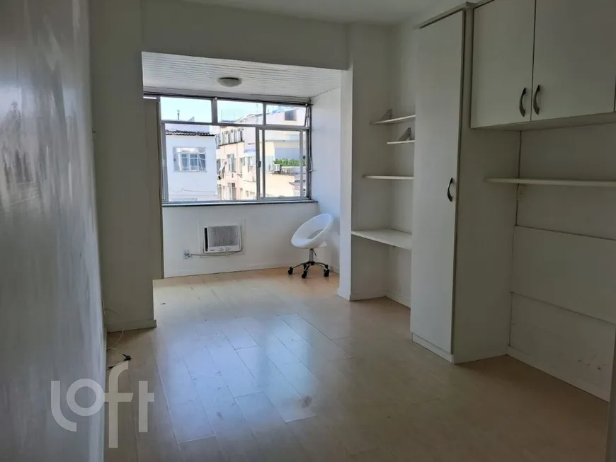 Foto 1 de Apartamento com 1 Quarto à venda, 34m² em Copacabana, Rio de Janeiro