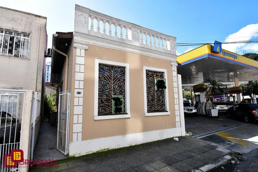 Foto 1 de Casa com 3 Quartos à venda, 71m² em Centro, Florianópolis