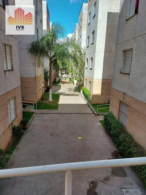 Foto 1 de Apartamento com 2 Quartos à venda, 40m² em Jardim Salete, Taboão da Serra