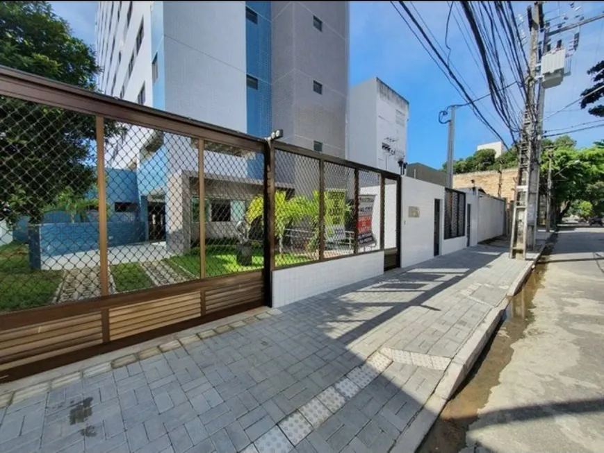 Foto 1 de Apartamento com 2 Quartos à venda, 60m² em Casa Forte, Recife