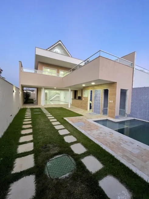 Foto 1 de Casa de Condomínio com 4 Quartos para venda ou aluguel, 280m² em Recreio Dos Bandeirantes, Rio de Janeiro