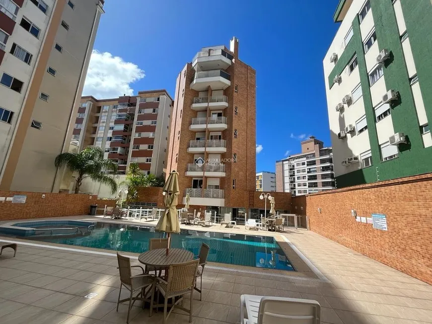 Foto 1 de Apartamento com 3 Quartos à venda, 82m² em Córrego Grande, Florianópolis