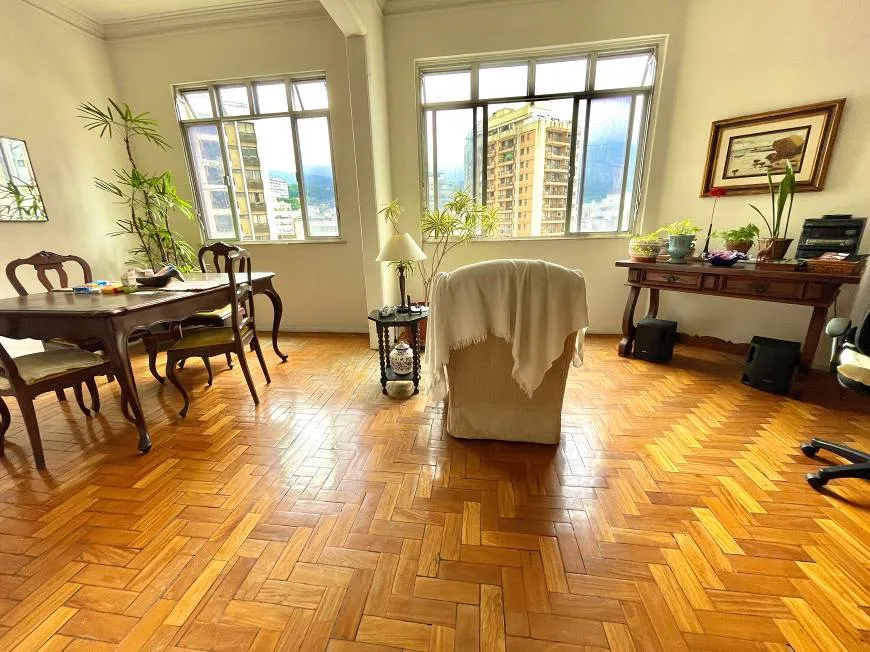 Foto 1 de Apartamento com 4 Quartos à venda, 236m² em Leblon, Rio de Janeiro