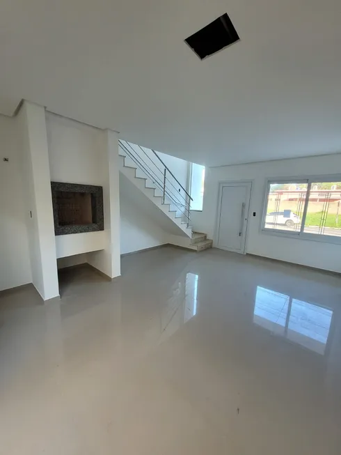 Foto 1 de Sobrado com 2 Quartos à venda, 94m² em São José, Canoas