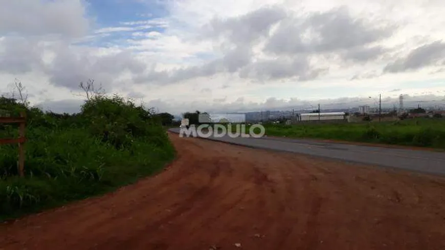 Foto 1 de para alugar, 40000m² em Luizote de Freitas, Uberlândia