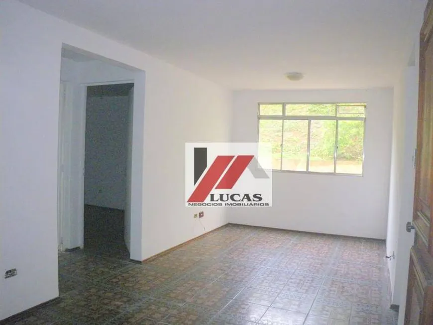 Foto 1 de Apartamento com 2 Quartos à venda, 53m² em Jardim Caiapia, Cotia