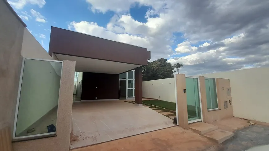 Foto 1 de Casa com 3 Quartos à venda, 130m² em Gama, Brasília