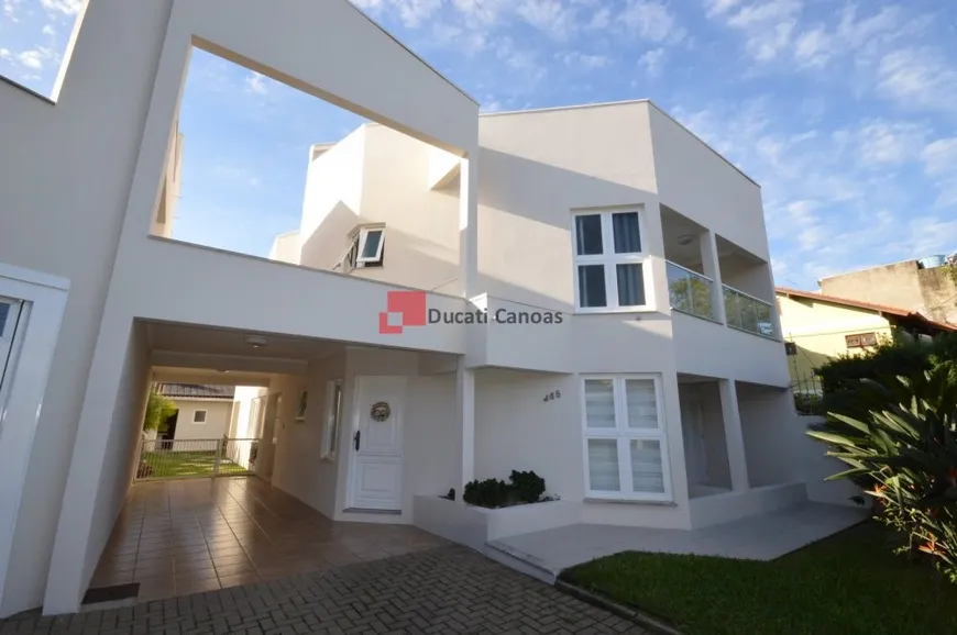 Foto 1 de Casa com 3 Quartos à venda, 450m² em São José, Canoas