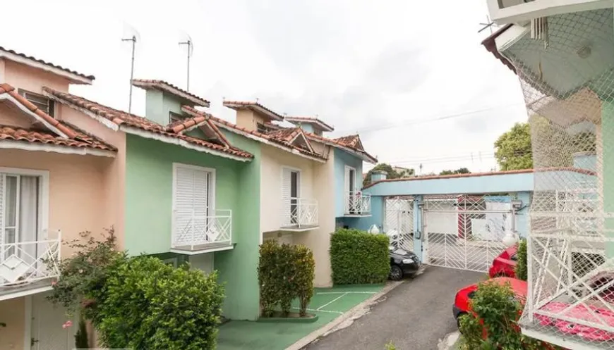 Foto 1 de Casa de Condomínio com 2 Quartos à venda, 50m² em Jardim do Papai, Guarulhos