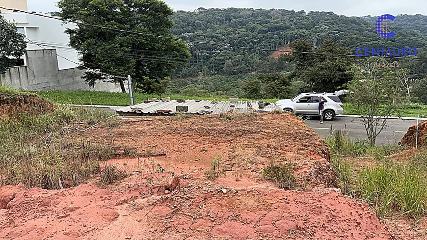 Foto 1 de Lote/Terreno à venda, 480m² em Grama, Juiz de Fora