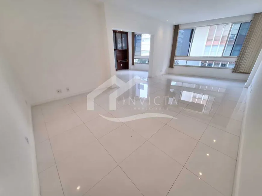 Foto 1 de Apartamento com 4 Quartos à venda, 120m² em Copacabana, Rio de Janeiro