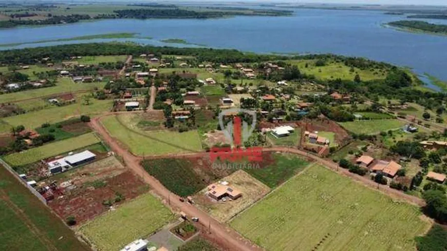 Foto 1 de Fazenda/Sítio com 3 Quartos à venda, 248m² em , Sertanópolis
