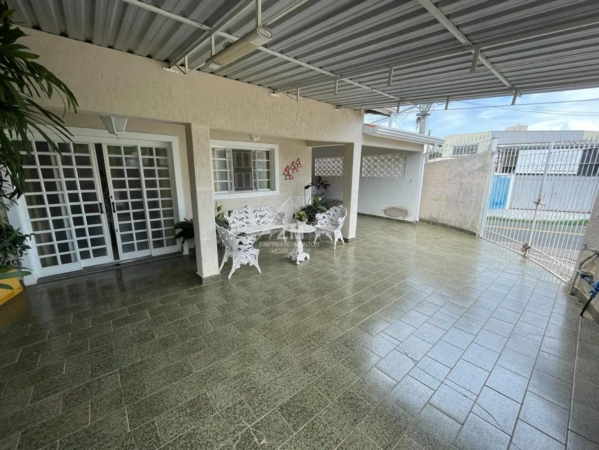 Foto 1 de Casa com 3 Quartos à venda, 256m² em Jardim Flamboyant, Campinas