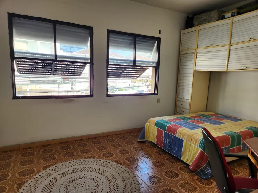 Foto 1 de Sobrado com 3 Quartos à venda, 177m² em Macuco, Santos