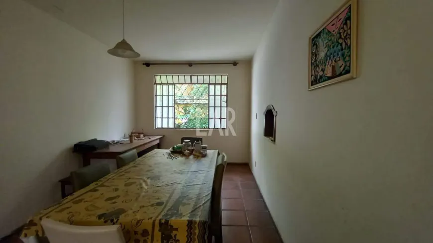 Foto 1 de Casa com 5 Quartos à venda, 158m² em Santo Antônio, Belo Horizonte