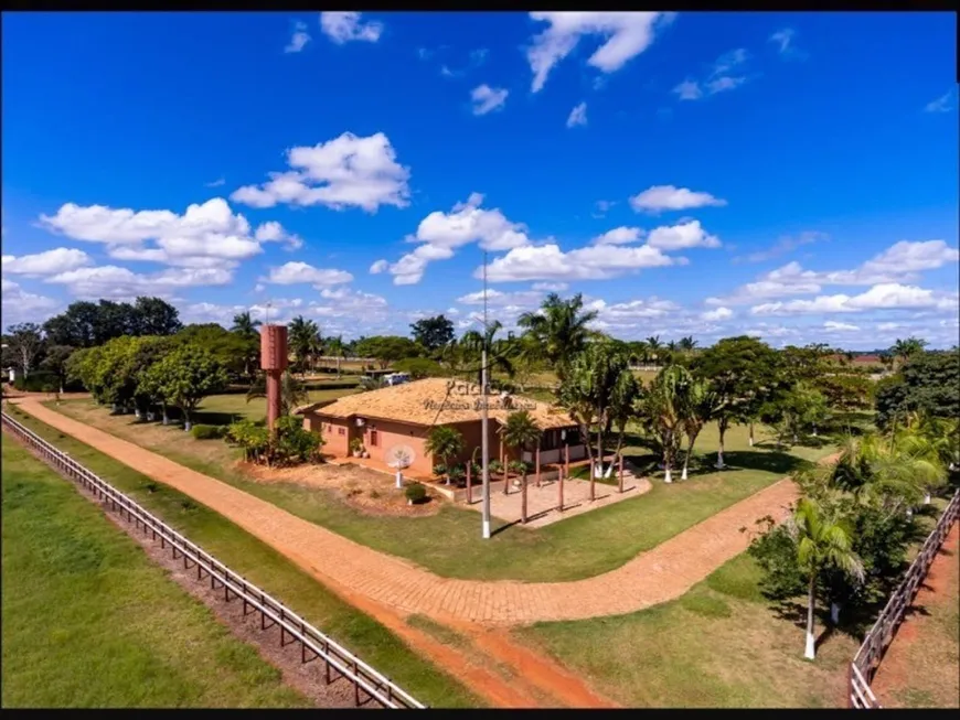 Foto 1 de Fazenda/Sítio com 2 Quartos à venda, 1518792m² em , Quadra