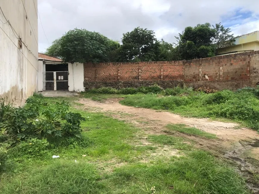 Foto 1 de Lote/Terreno à venda, 279m² em Agamenom Magalhaes, Caruaru