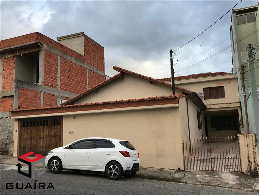 Foto 1 de Lote/Terreno à venda, 300m² em Vila Scarpelli, Santo André