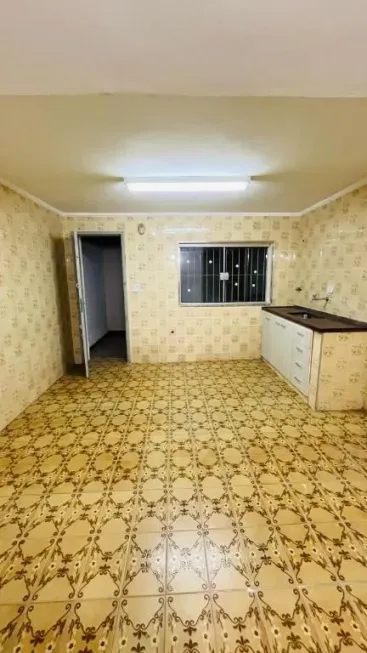 Foto 1 de Casa com 2 Quartos à venda, 80m² em Jardim Seckler, São Paulo