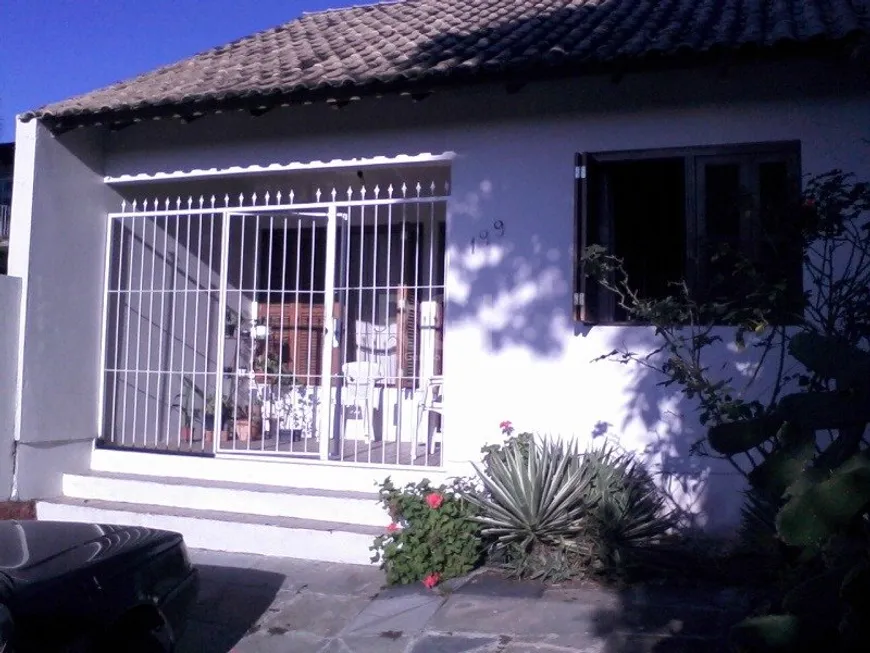 Foto 1 de Casa com 2 Quartos à venda, 119m² em Jardim Floresta, Porto Alegre