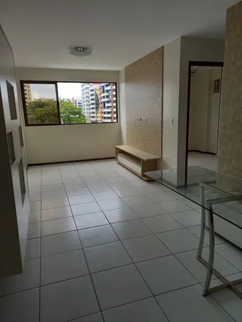 Foto 1 de Apartamento com 2 Quartos para alugar, 60m² em Jatiúca, Maceió