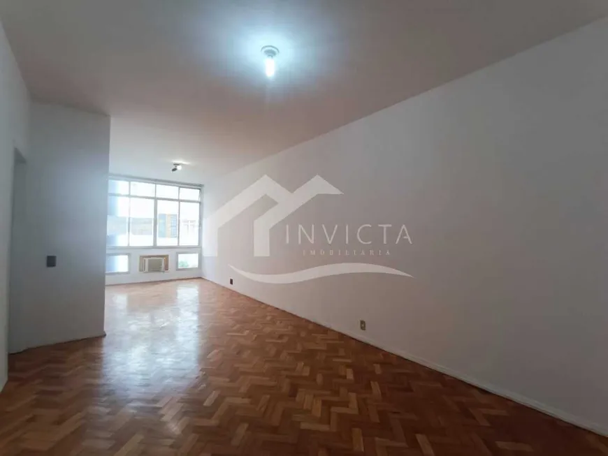 Foto 1 de Apartamento com 3 Quartos à venda, 120m² em Copacabana, Rio de Janeiro