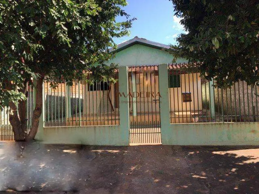 Foto 1 de Casa com 2 Quartos à venda, 60m² em , Marilena