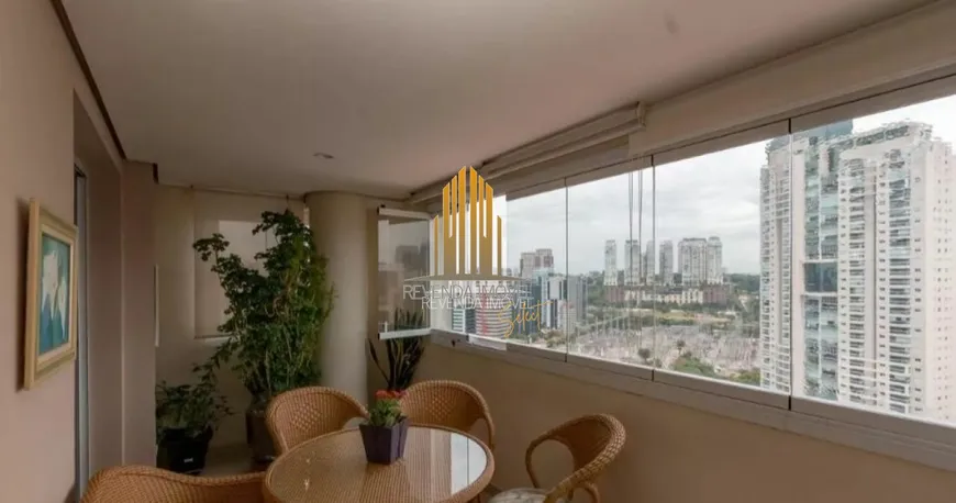 Foto 1 de Apartamento com 3 Quartos à venda, 120m² em Brooklin, São Paulo