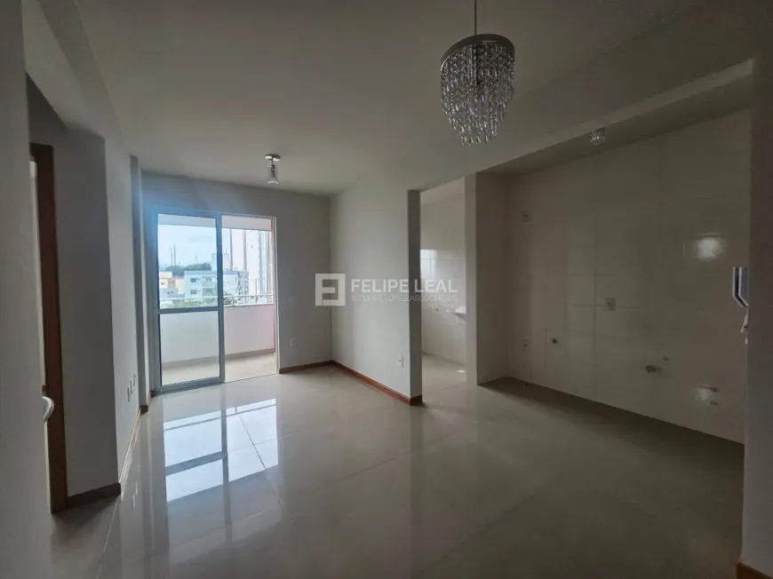 Foto 1 de Apartamento com 2 Quartos à venda, 53m² em Passa Vinte, Palhoça