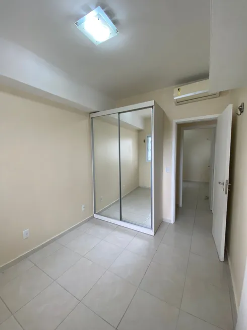 Foto 1 de Apartamento com 3 Quartos para alugar, 91m² em São Jorge, Manaus