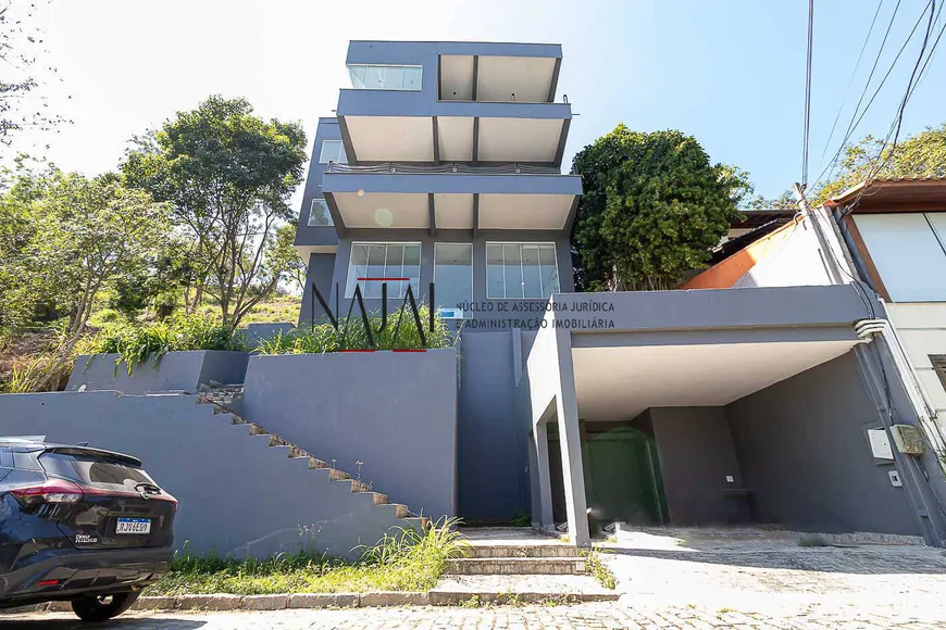Foto 1 de Casa com 4 Quartos à venda, 1500m² em Vila Progresso, Niterói