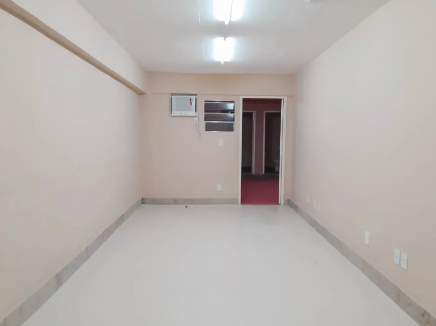 Foto 1 de Sala Comercial para alugar, 20m² em São Mateus, Juiz de Fora