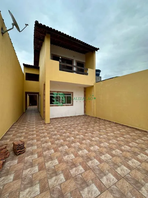 Foto 1 de Sobrado com 4 Quartos à venda, 160m² em Centro, Mongaguá