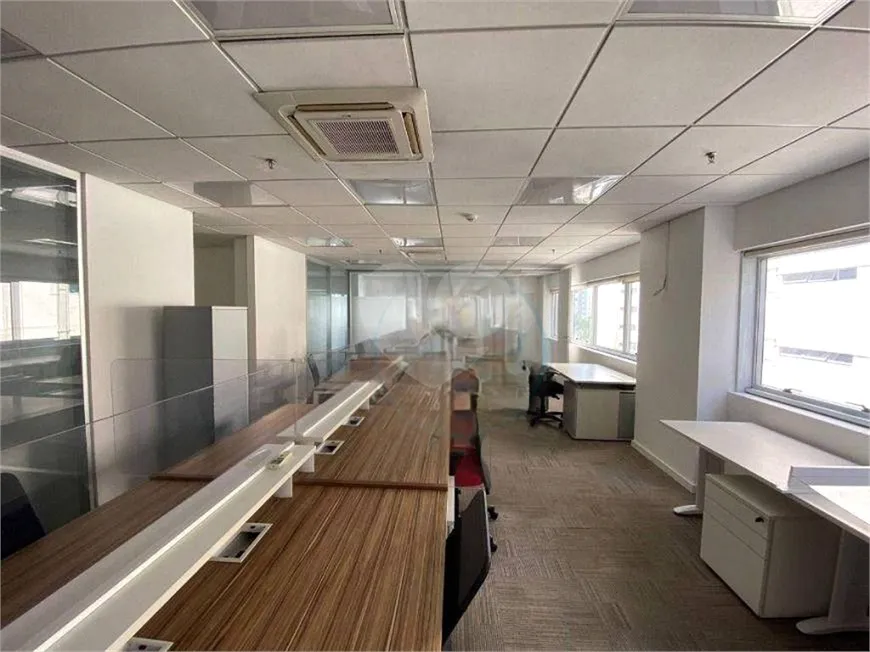 Foto 1 de Sala Comercial para alugar, 200m² em Vila Olímpia, São Paulo