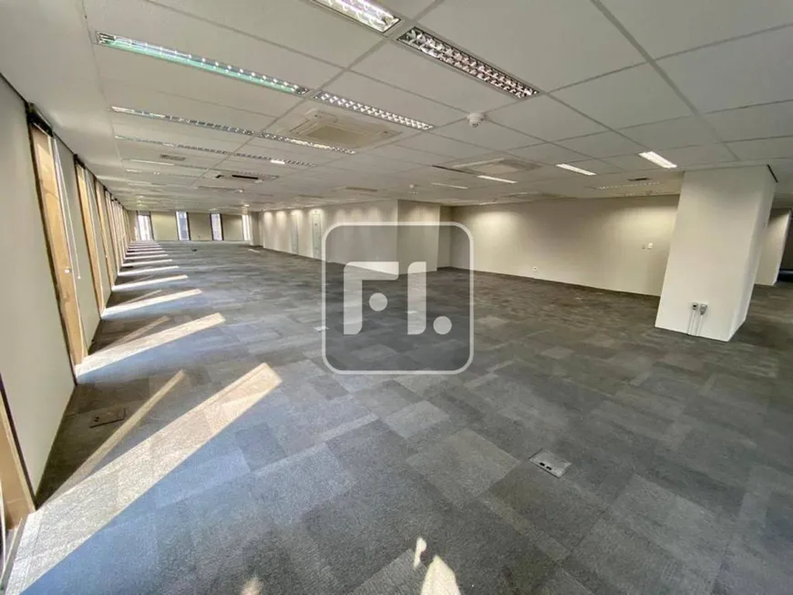 Foto 1 de Sala Comercial para alugar, 906m² em Jardim Caravelas, São Paulo