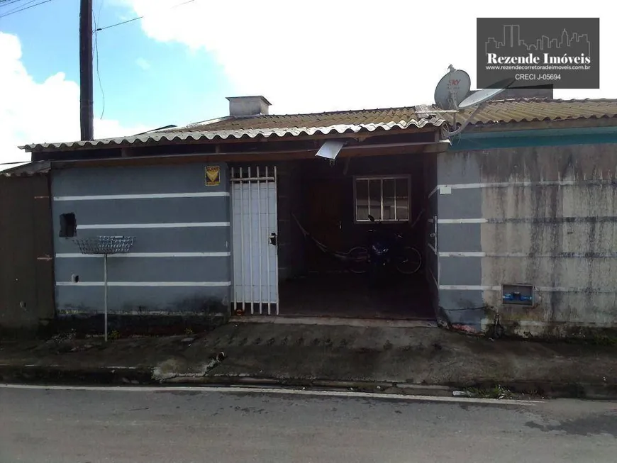 Foto 1 de Casa com 2 Quartos à venda, 70m² em Vila dos Comerciários, Paranaguá