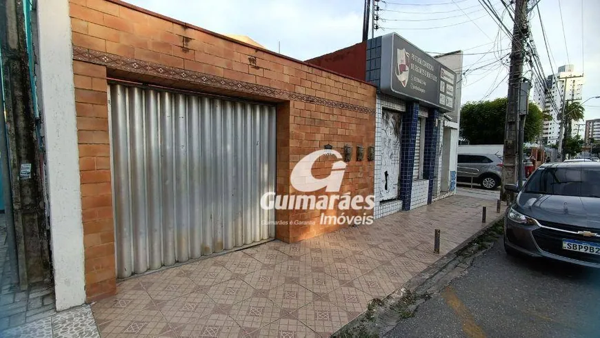 Foto 1 de Casa com 6 Quartos à venda, 460m² em Fátima, Fortaleza