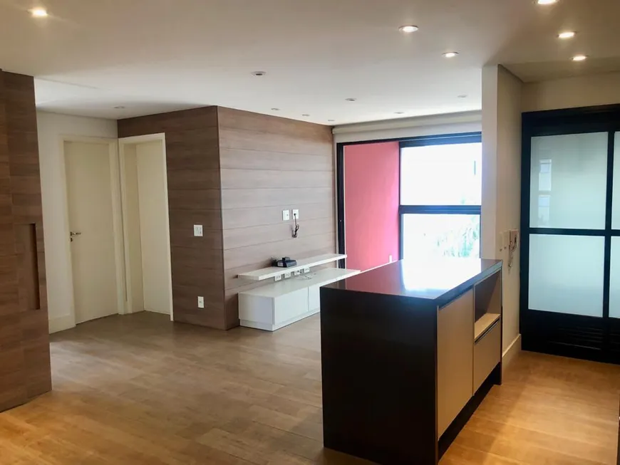 Foto 1 de Apartamento com 1 Quarto à venda, 70m² em Vila Beatriz, São Paulo