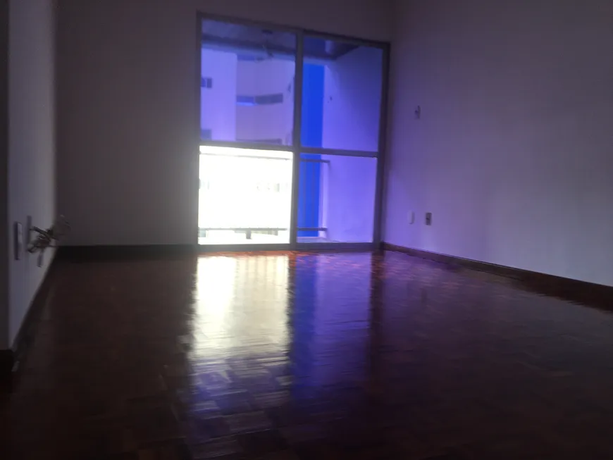 Foto 1 de Apartamento com 2 Quartos à venda, 115m² em Costa Azul, Salvador