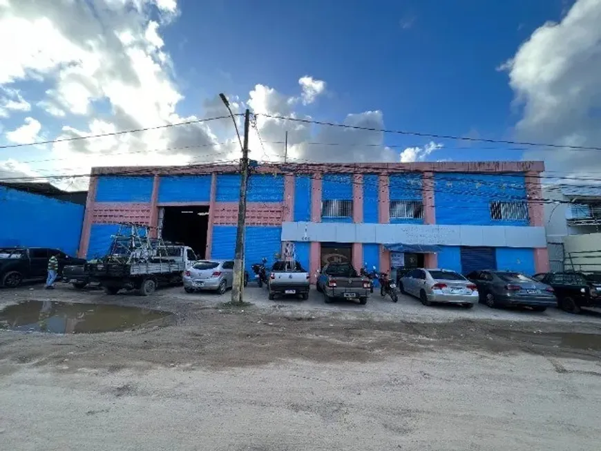 Foto 1 de Galpão/Depósito/Armazém para alugar, 1800m² em Imbiribeira, Recife