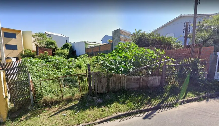 Foto 1 de Lote/Terreno à venda, 340m² em Vila Nova, Porto Alegre