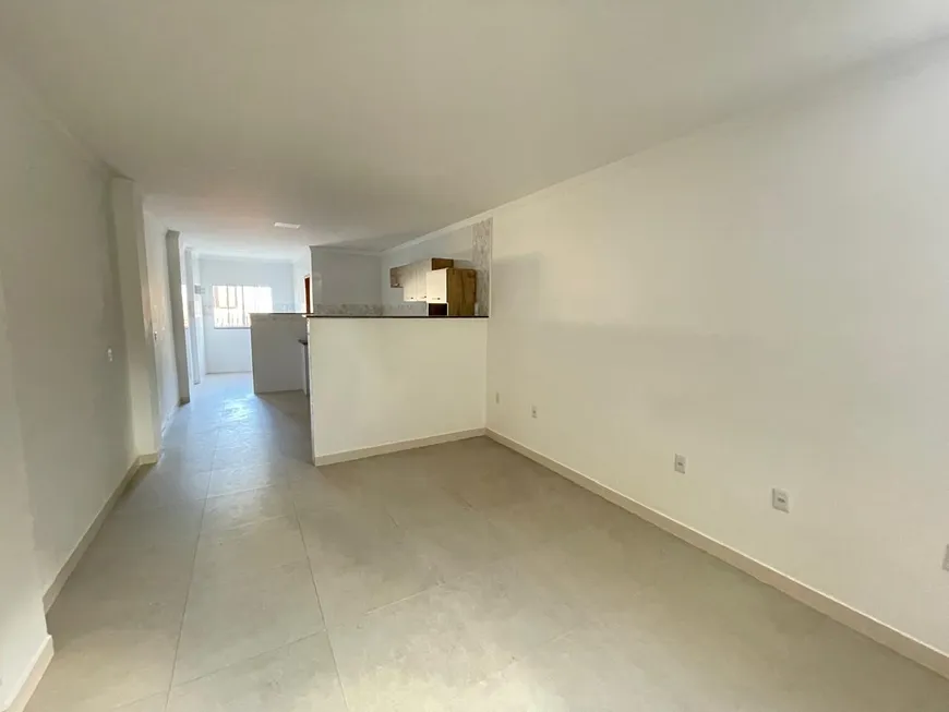 Foto 1 de Apartamento com 2 Quartos para alugar, 60m² em Jaburuna, Vila Velha