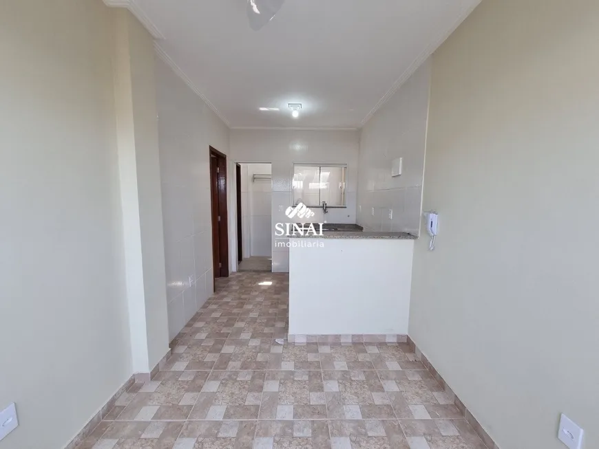 Foto 1 de Apartamento com 1 Quarto para alugar, 46m² em Penha, Rio de Janeiro