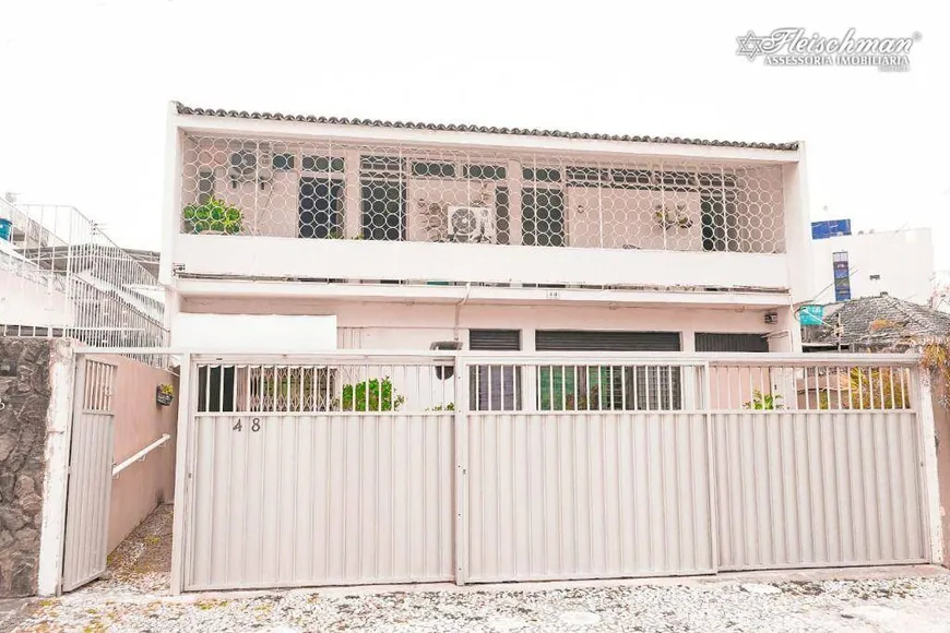 Foto 1 de Casa com 10 Quartos para venda ou aluguel, 450m² em Madalena, Recife